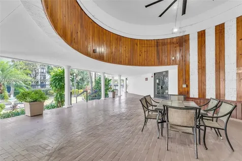 17021 N Bay Road Sunny Isles Beach FL 33160