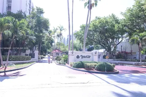 17021 N Bay Road Sunny Isles Beach FL 33160
