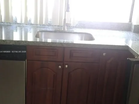 17021 N Bay Road Sunny Isles Beach FL 33160