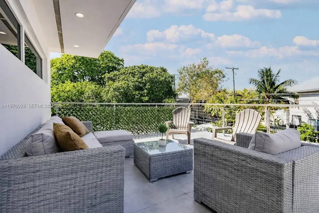 417 SW 15th Street Fort Lauderdale FL 33315