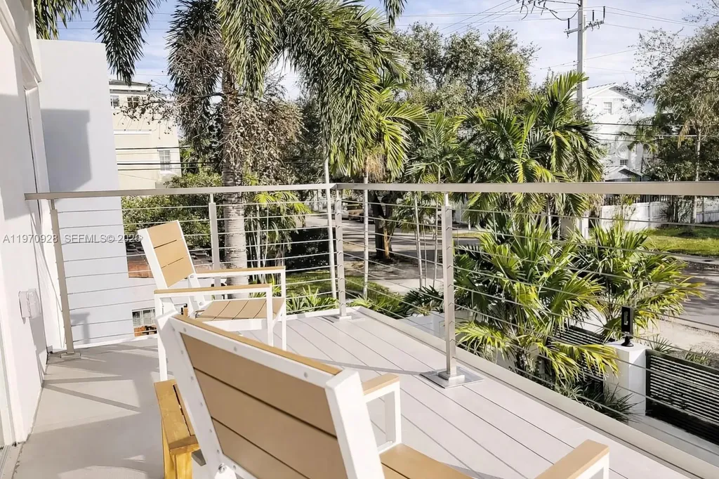 417 SW 15th Street Fort Lauderdale FL 33315