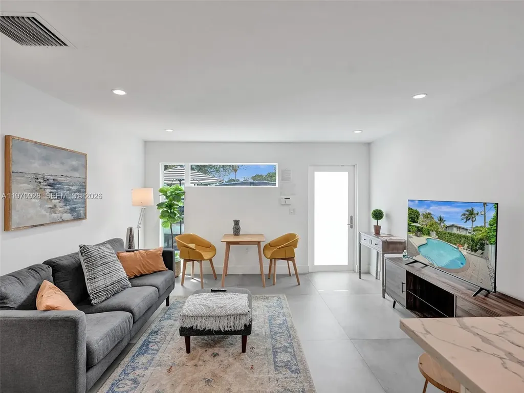 417 SW 15th Street Fort Lauderdale FL 33315