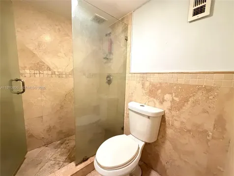 661 NE 195th Street Miami FL 33179
