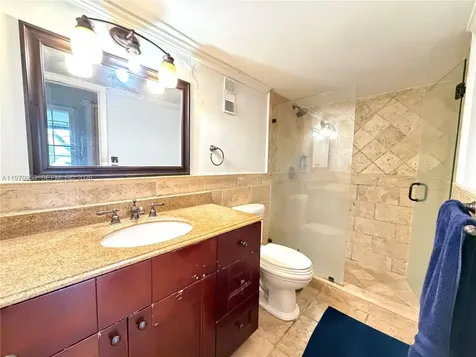 661 NE 195th Street Miami FL 33179
