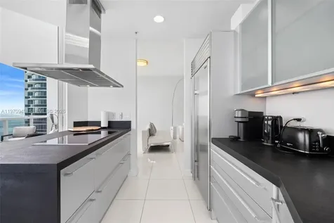 18201 Collins Avenue Sunny Isles Beach FL 33160