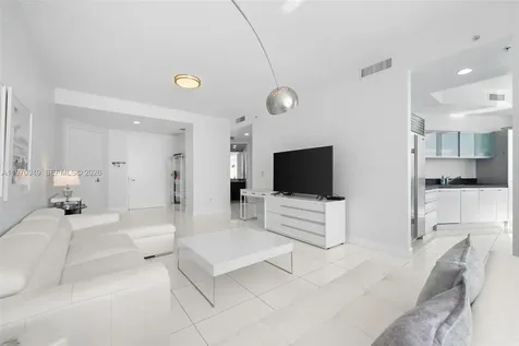 18201 Collins Avenue Sunny Isles Beach FL 33160
