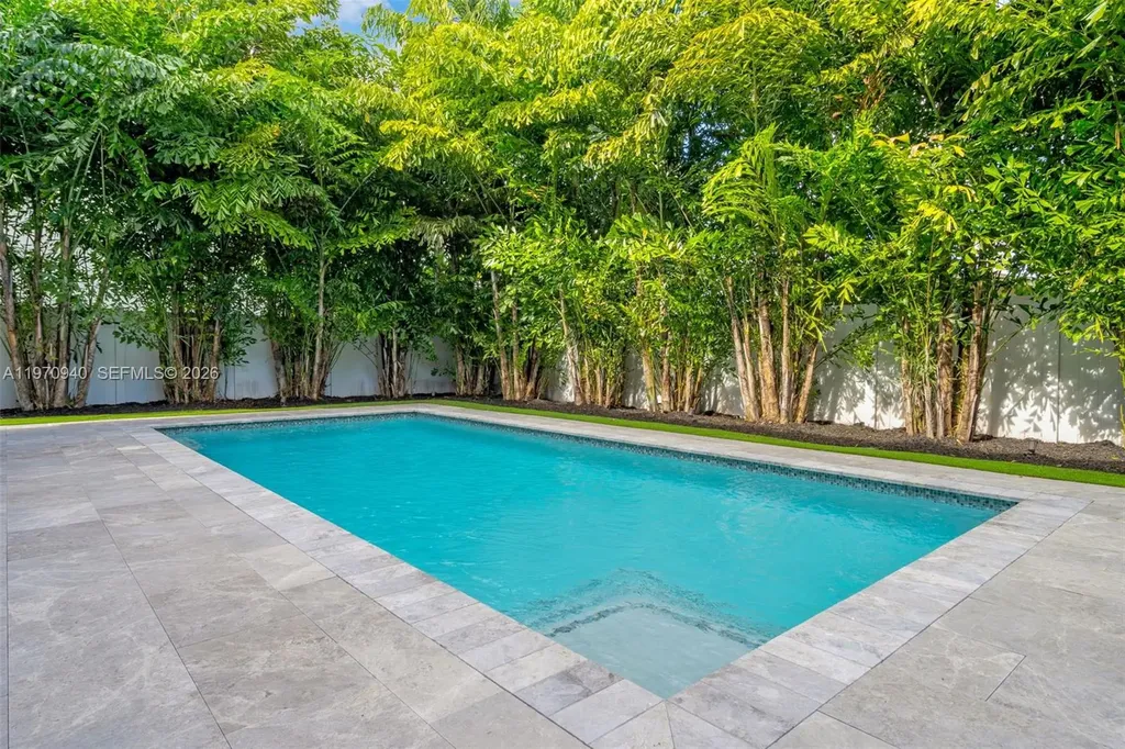 225 NE 3rd Street Boca Raton FL 33432