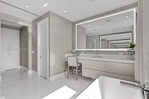 225 NE 3rd Street Boca Raton FL 33432