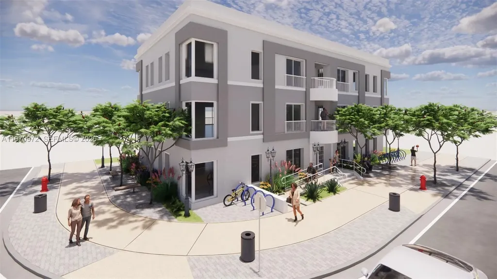 2572 NW 66th Street Miami FL 33147
