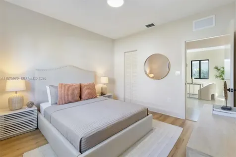 2385 SW 22nd Terrace Miami FL 33145