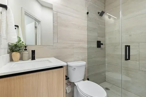 2385 SW 22nd Terrace Miami FL 33145