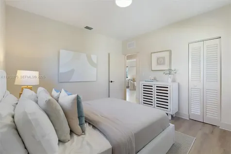 2385 SW 22nd Terrace Miami FL 33145