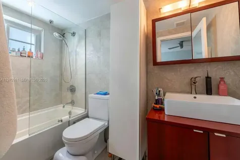 1061 Michigan Avenue Miami Beach FL 33139
