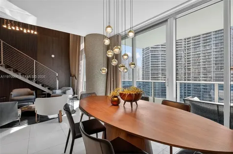 200 Biscayne Boulevard Way Miami FL 33131