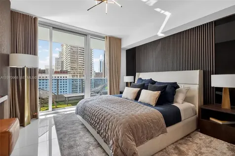 200 Biscayne Boulevard Way Miami FL 33131