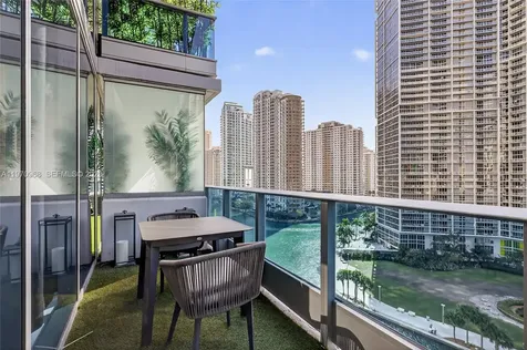 200 Biscayne Boulevard Way Miami FL 33131