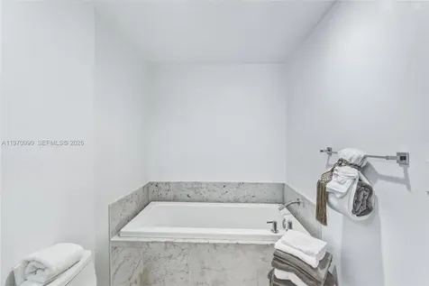 253 NE 2nd Street Miami FL 33132
