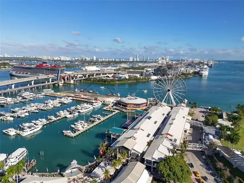 253 NE 2nd Street Miami FL 33132
