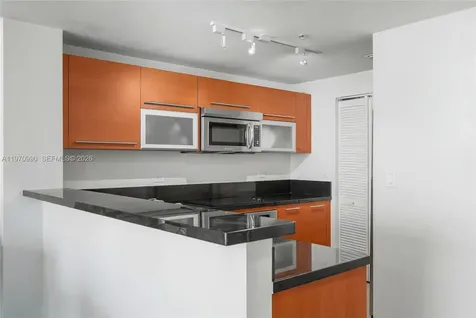 253 NE 2nd Street Miami FL 33132