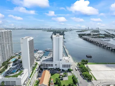 555 NE 15th Street Miami FL 33132