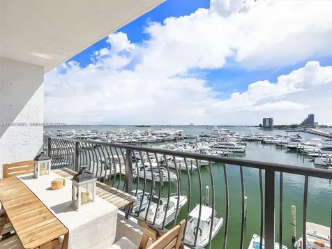555 NE 15th Street Miami FL 33132
