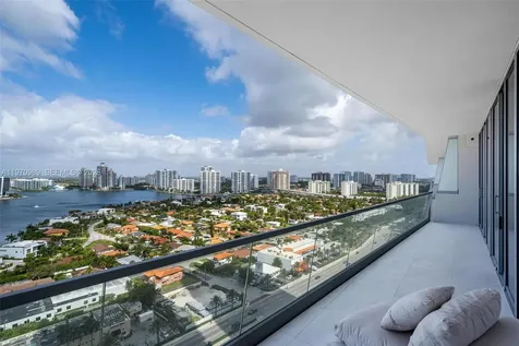 18501 Collins Avenue North Miami Beach FL 33160
