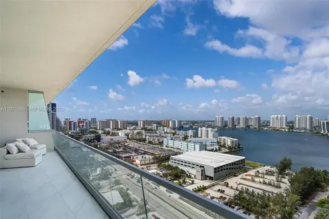 18501 Collins Avenue North Miami Beach FL 33160