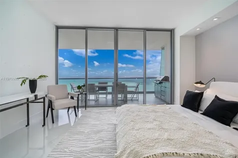 18501 Collins Avenue North Miami Beach FL 33160