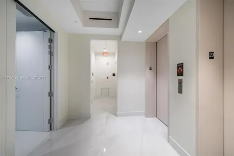 18501 Collins Avenue North Miami Beach FL 33160