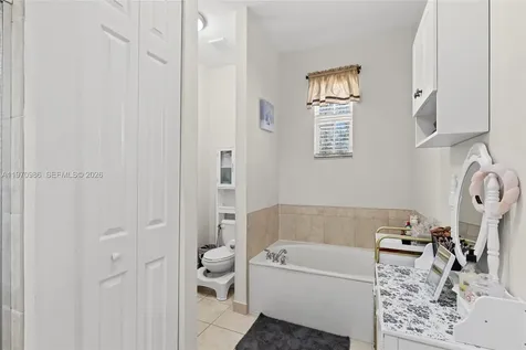 6959 Julia Gardens Drive Coconut Creek FL 33073