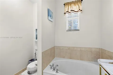 6959 Julia Gardens Drive Coconut Creek FL 33073