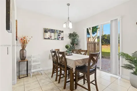 6959 Julia Gardens Drive Coconut Creek FL 33073