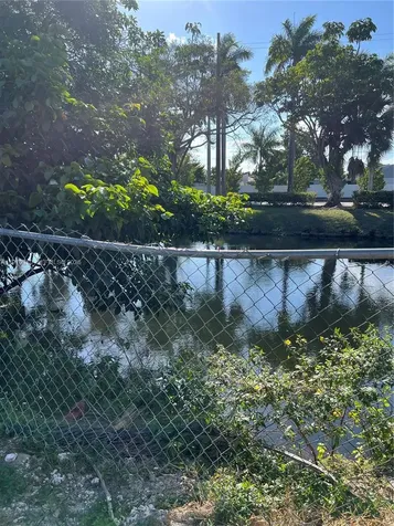 158 SW 96th Court Miami FL 33174