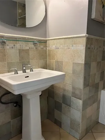 158 SW 96th Court Miami FL 33174