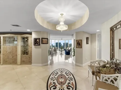 19333 Collins Avenue Sunny Isles Beach FL 33160