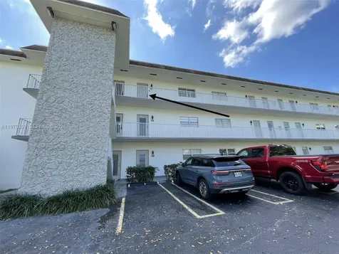 5102 NW 36th Street Lauderdale Lakes FL 33319