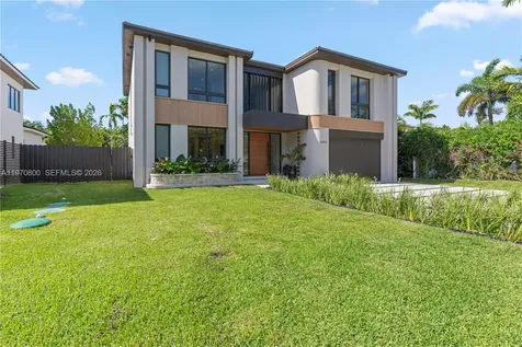5854 SW 30th Street Miami FL 33155