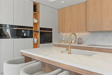 5854 SW 30th Street Miami FL 33155