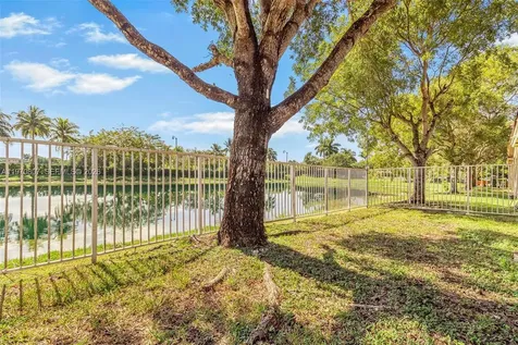 3736 NE 9 Court Homestead FL 33033