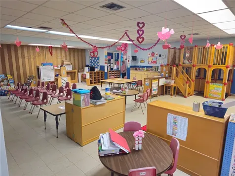 6701 S Miami Lakeway S Miami Lakes FL 33014