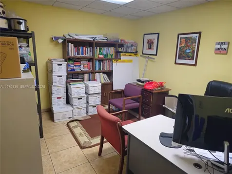 6701 S Miami Lakeway S Miami Lakes FL 33014