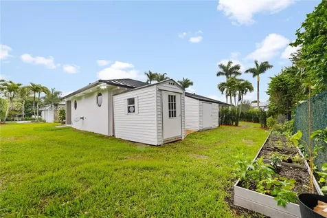 2651 SW 141st Terrace Davie FL 33330