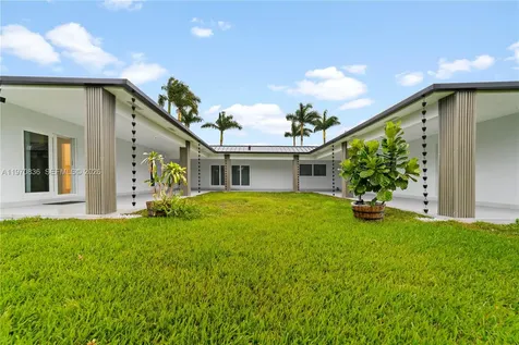 2651 SW 141st Terrace Davie FL 33330