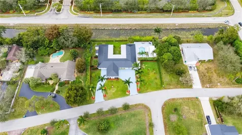 2651 SW 141st Terrace Davie FL 33330