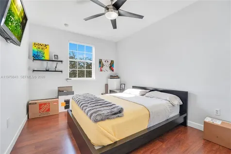 11261 NW 55th Lane Doral FL 33178