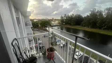 16465 NE 22nd Avenue North Miami Beach FL 33160