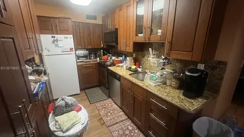 16465 NE 22nd Avenue North Miami Beach FL 33160