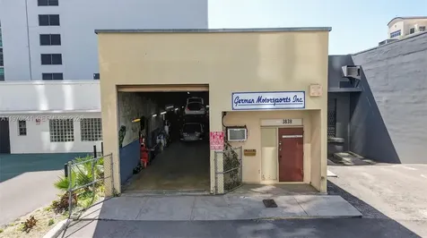 3838 Shipping Avenue Miami FL 33146