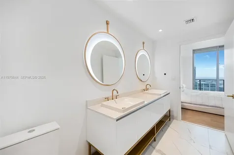 2678 Tigertail Miami FL 33133