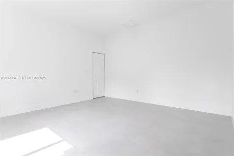 1494 NE 117th Street Miami FL 33161